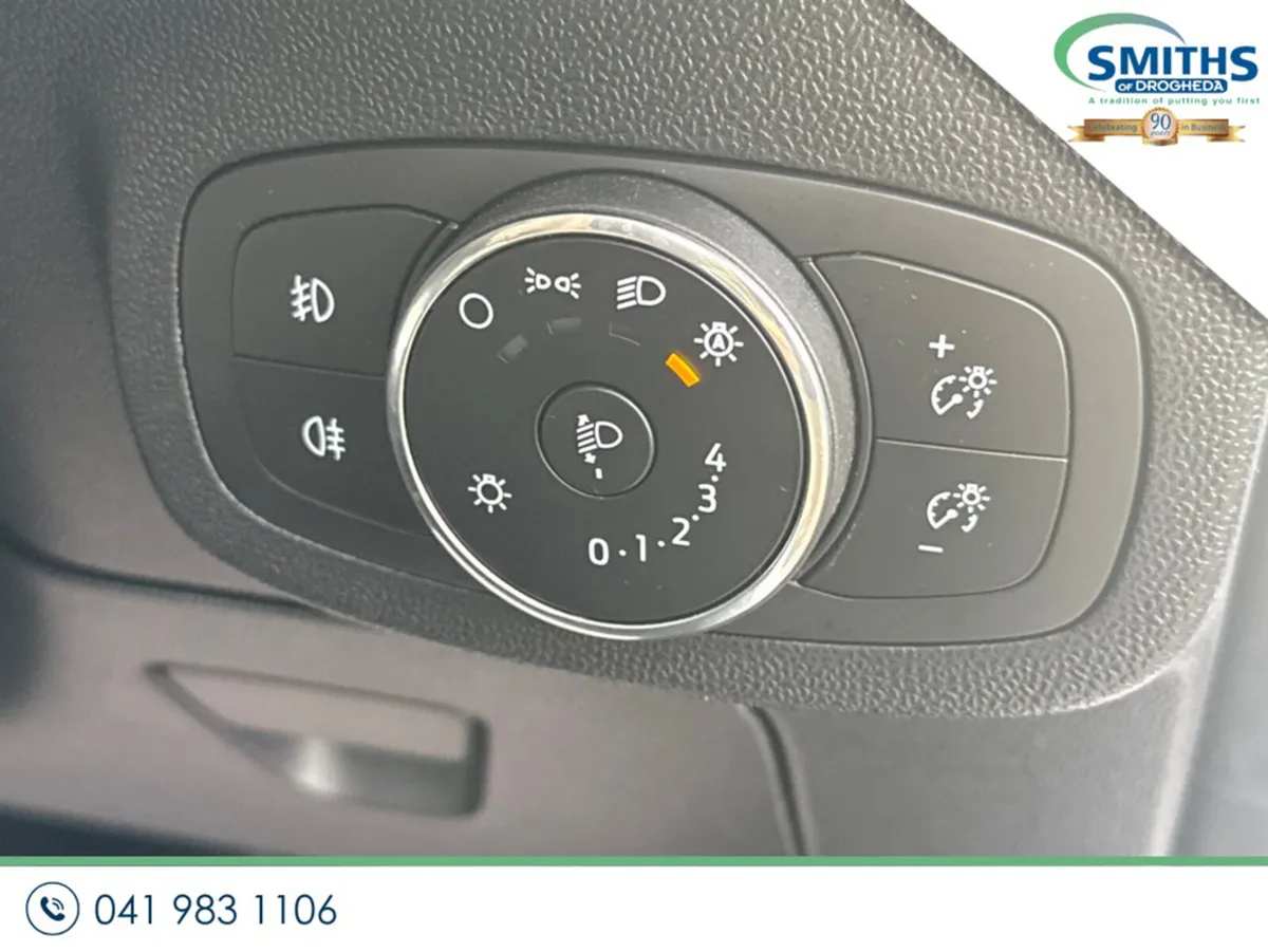 Ford Fiesta Hatchback, Petrol, 2022, White