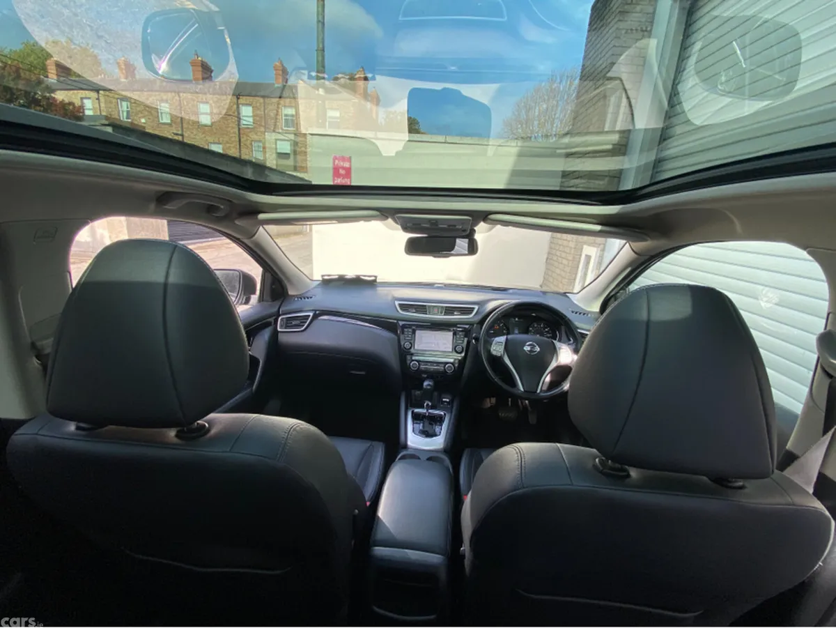 Nissan Qashqai MPV, Diesel, 2015, Black