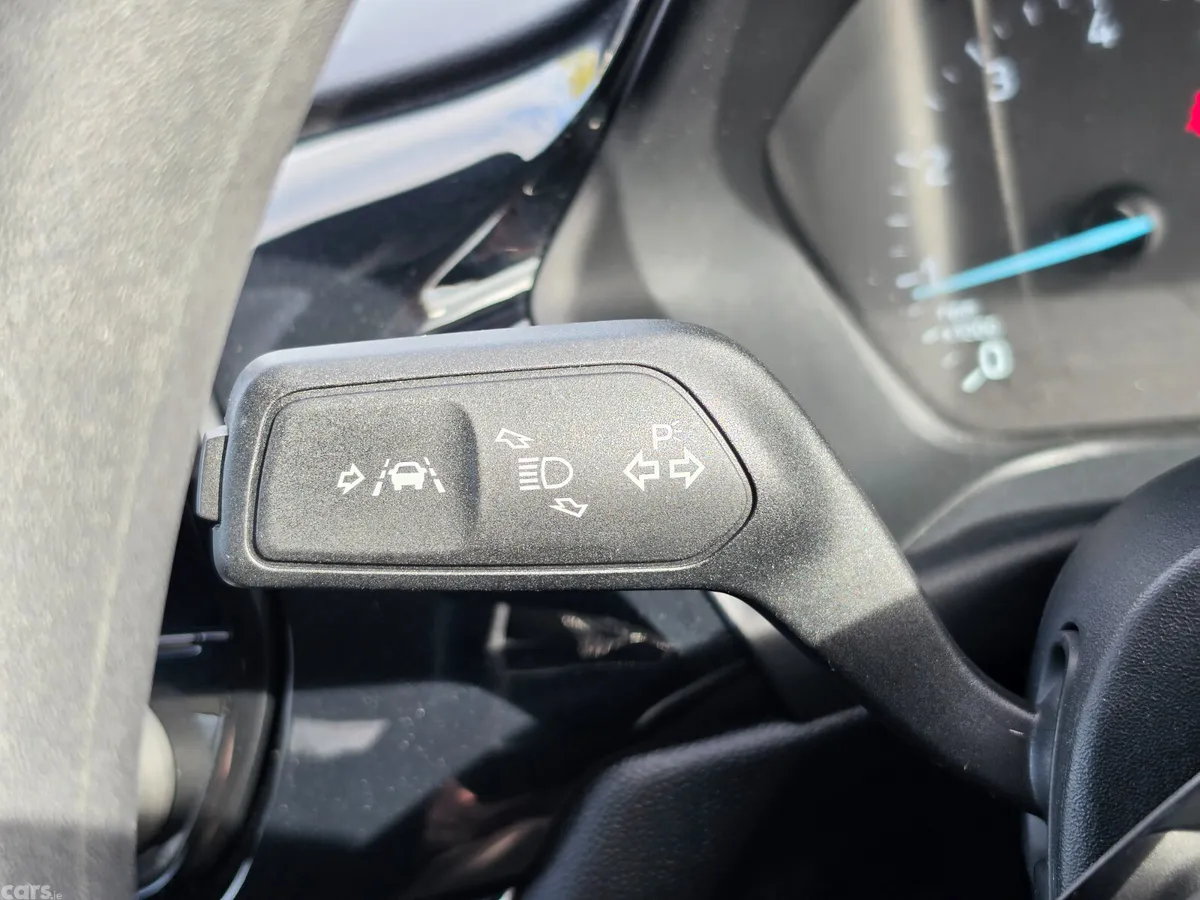 Ford Fiesta Hatchback, Petrol, 2020, White