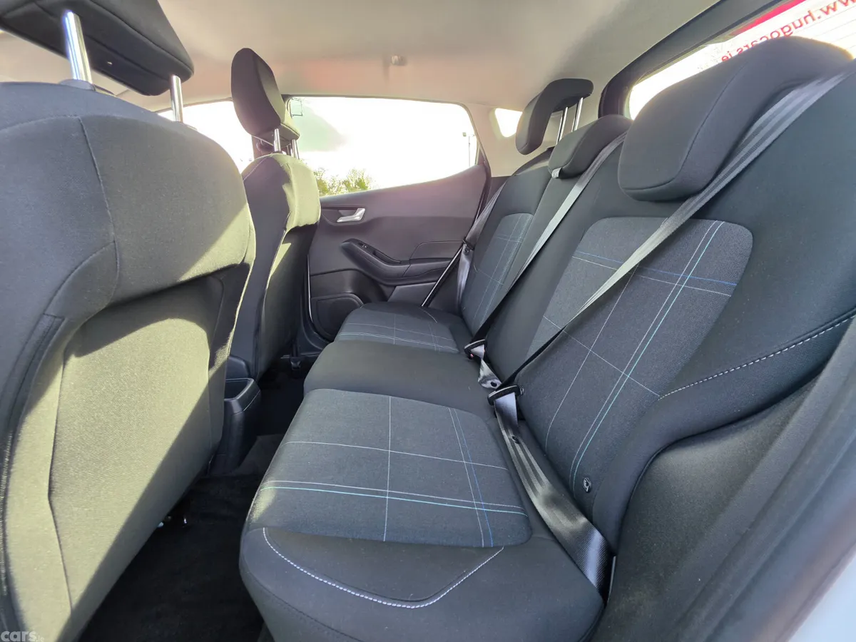 Ford Fiesta Hatchback, Petrol, 2020, White