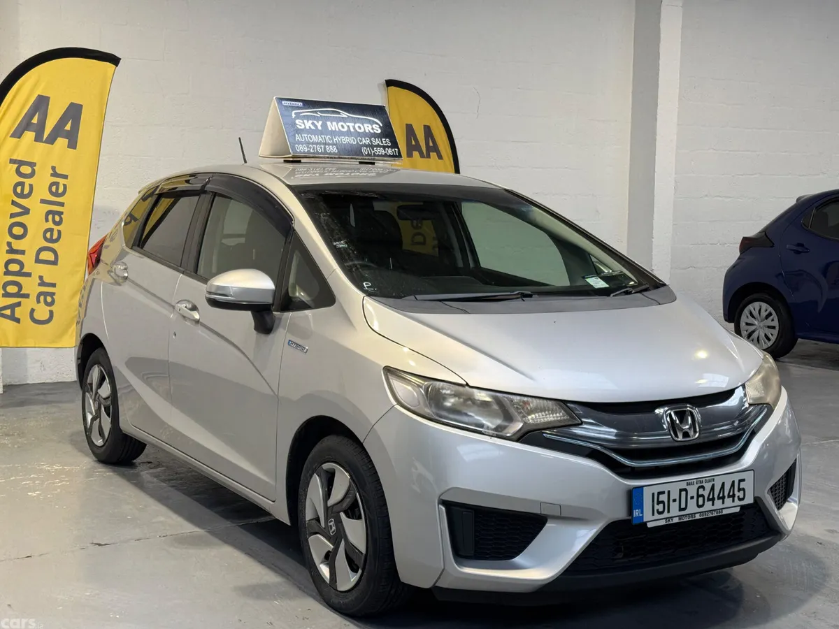 Honda Fit Hatchback, Petrol Hybrid, 2015, Silver