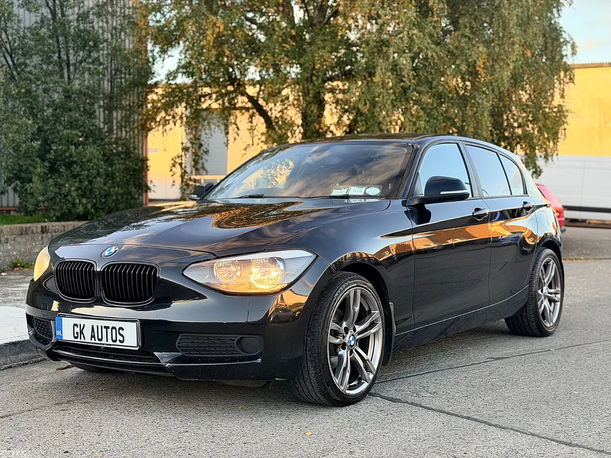 BMW 1-Series Hatchback, Diesel, 2012, Black