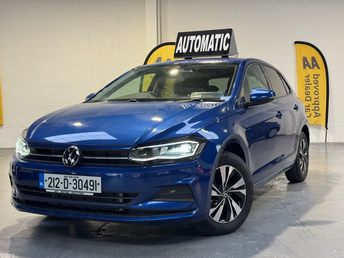 Volkswagen Polo Hatchback, Petrol, 2021, Blue