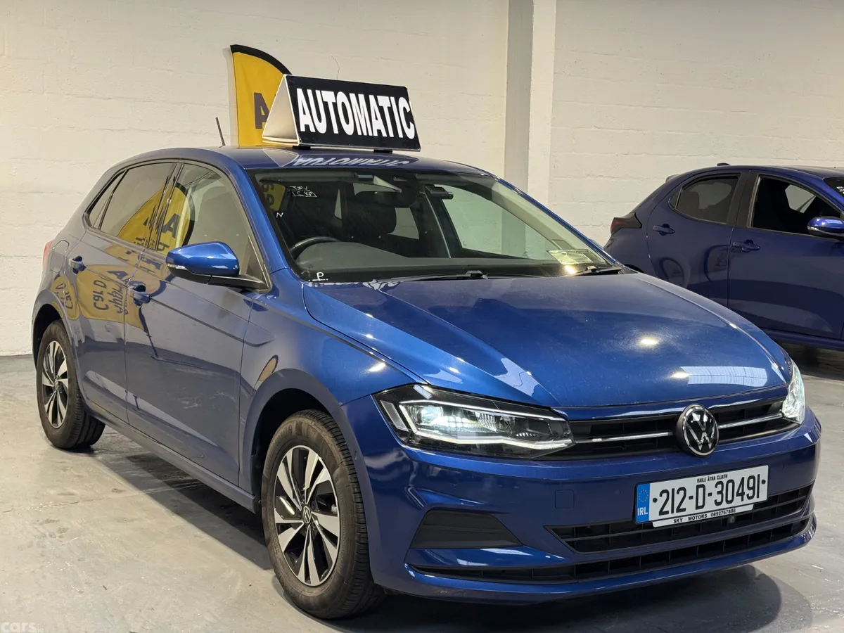 Volkswagen Polo Hatchback, Petrol, 2021, Blue