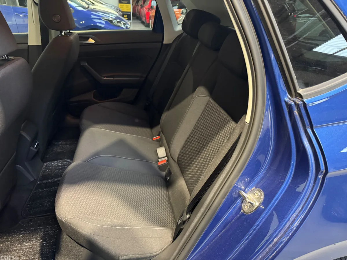 Volkswagen Polo Hatchback, Petrol, 2021, Blue