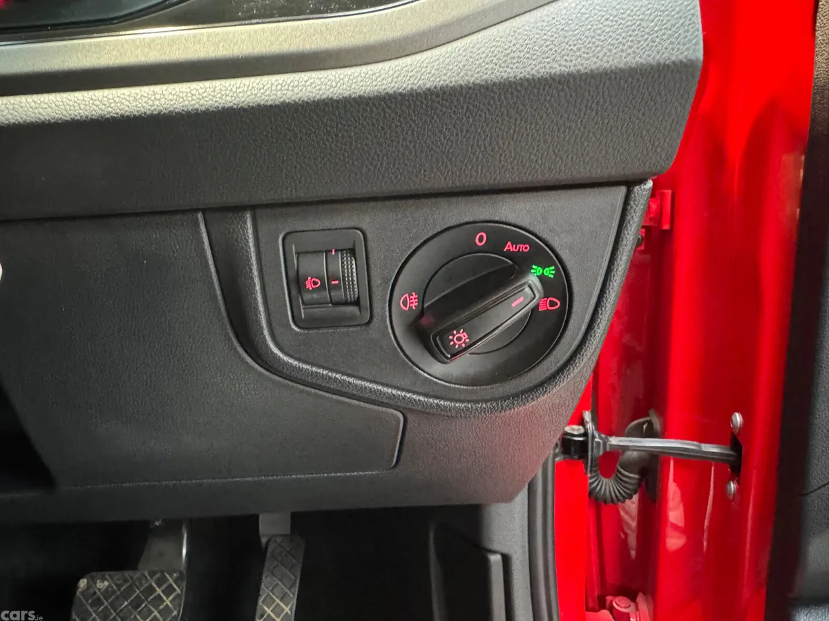 Volkswagen Polo Hatchback, Petrol, 2019, Black