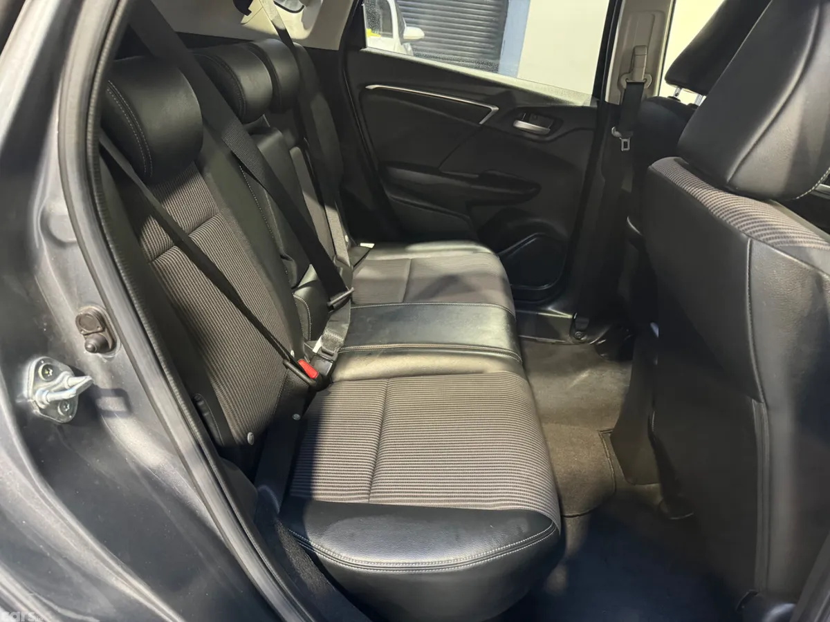 Honda Fit Hatchback, Petrol Hybrid, 2019, Grey