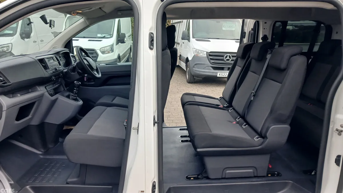 Toyota Proace MPV, Diesel, 2022, White