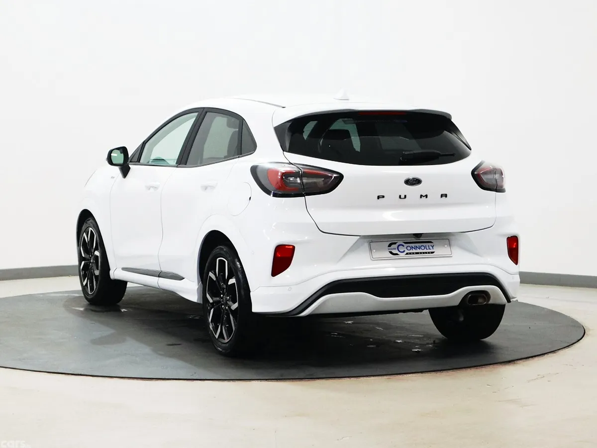 Ford Puma MPV, Petrol Hybrid, 2023, White