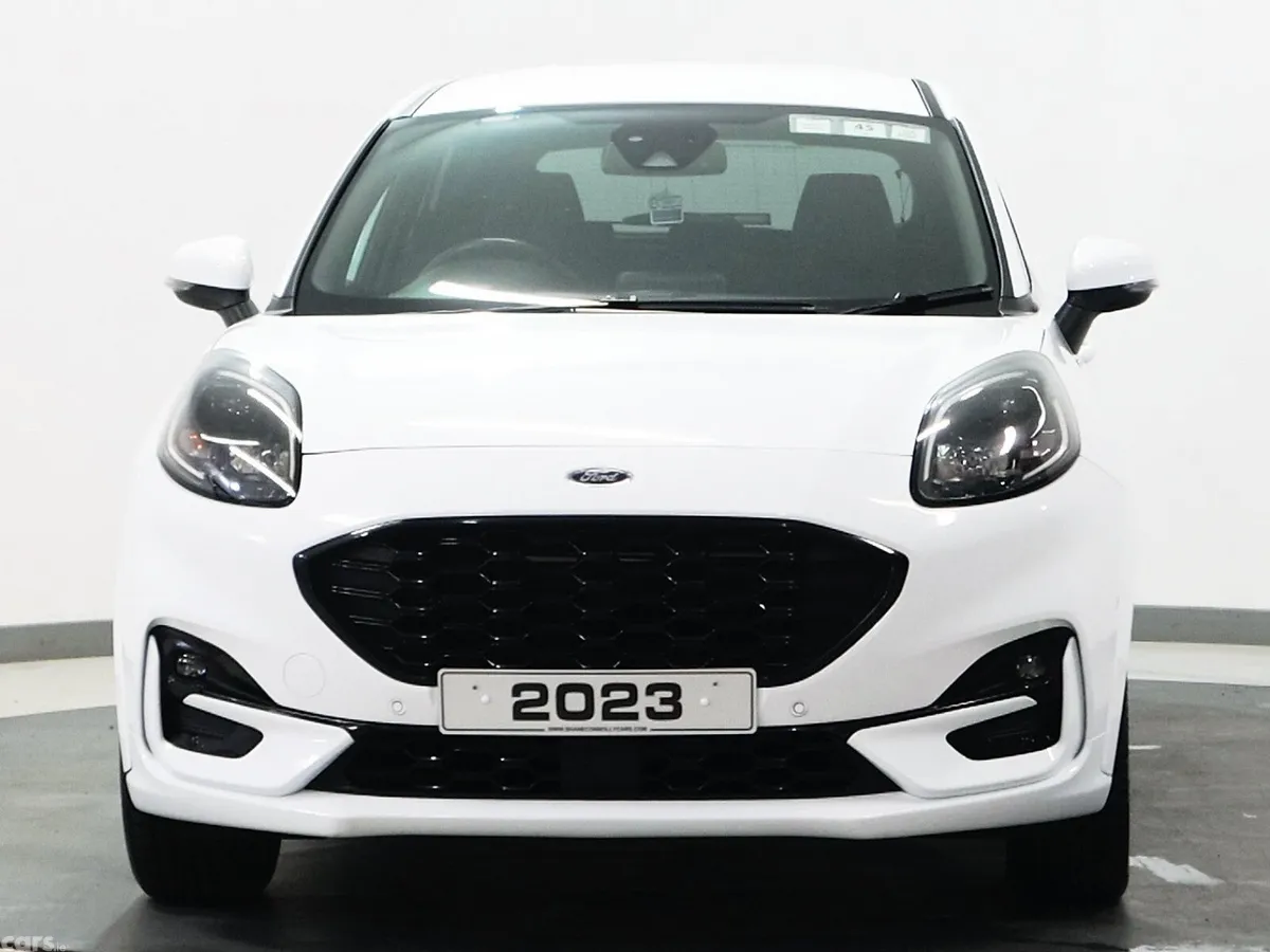 Ford Puma MPV, Petrol Hybrid, 2023, White
