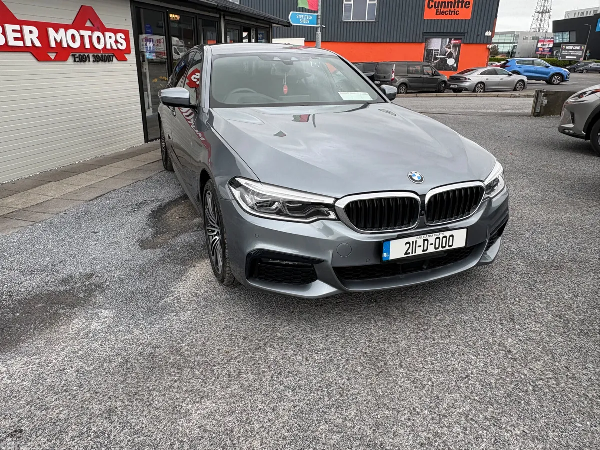 BMW 5-Series Saloon, Petrol Plug-in Hybrid, 2021, Grey
