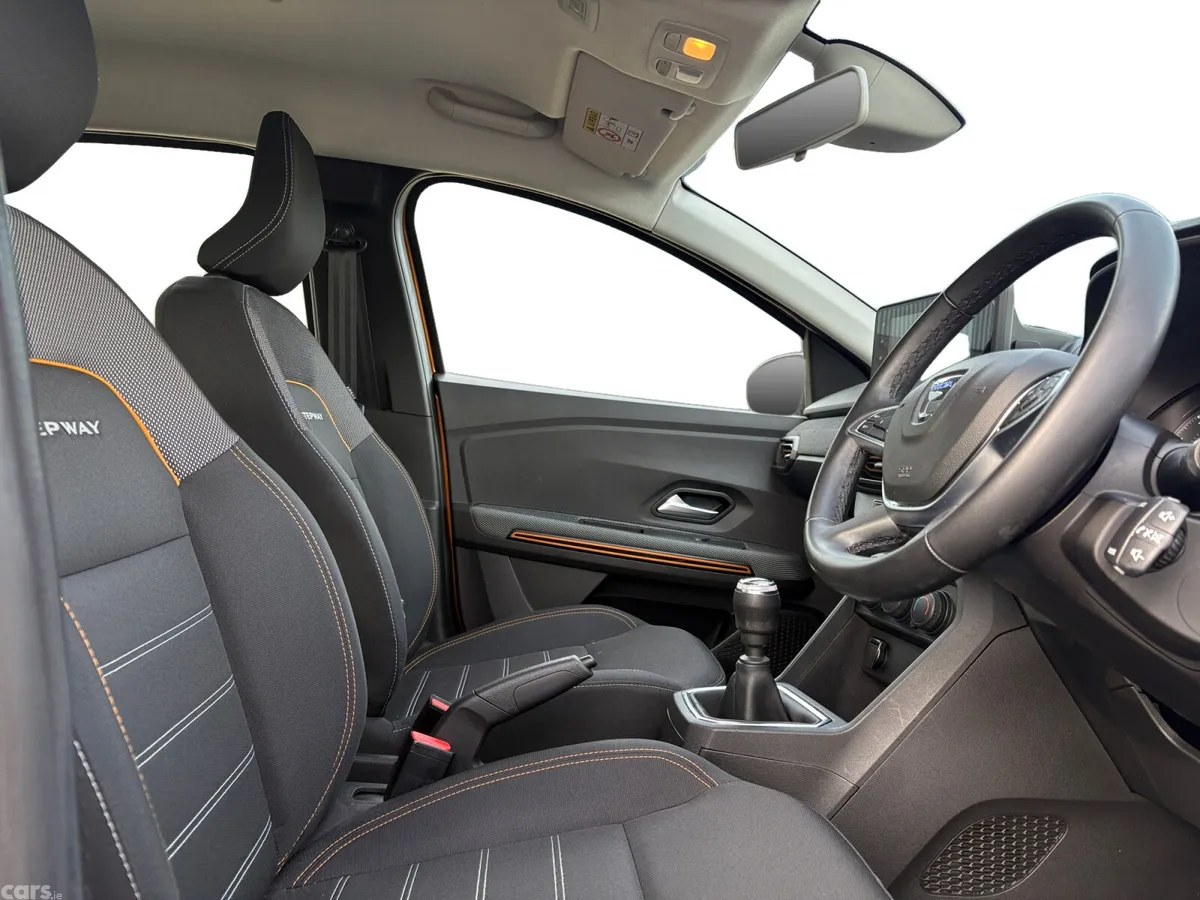 Dacia Sandero Stepway Hatchback, Petrol, 2021, Orange