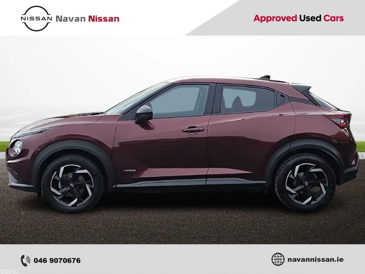 Nissan Juke SUV, Petrol Hybrid, 2023, Red