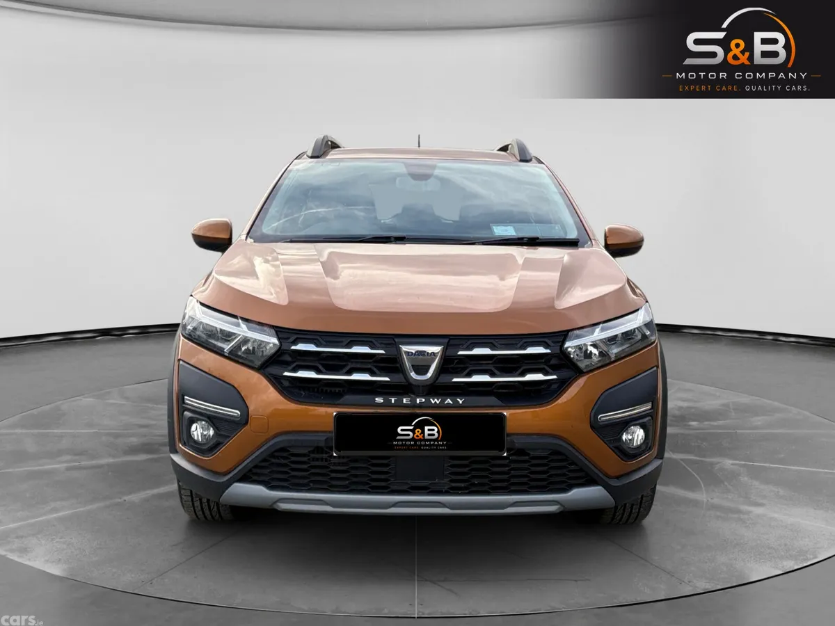 Dacia Sandero Stepway Hatchback, Petrol, 2021, Orange