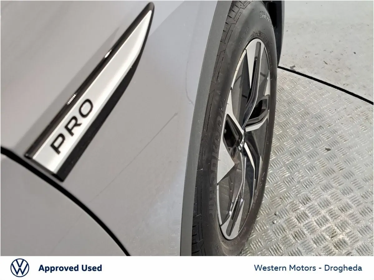 Volkswagen ID.4 Estate, Electric, 2023, Grey