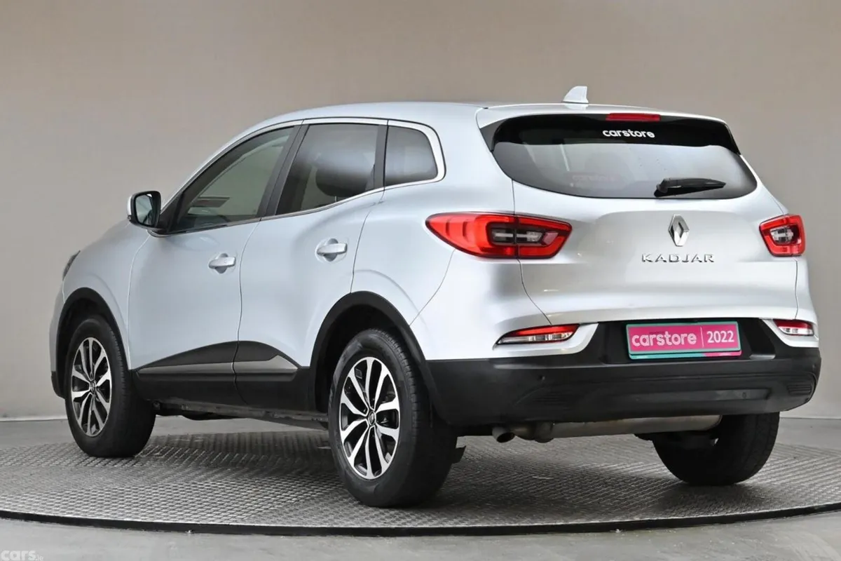 Renault Kadjar SUV, Petrol, 2022, Grey