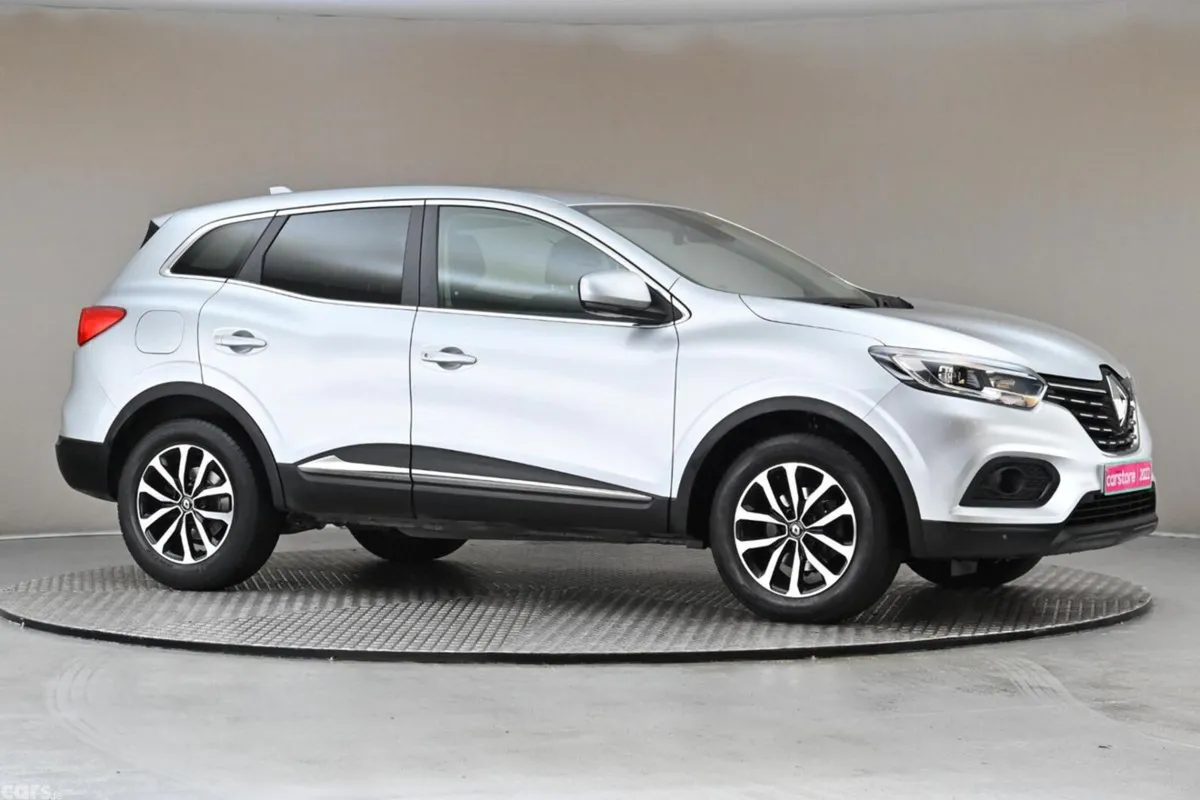 Renault Kadjar SUV, Petrol, 2022, Grey