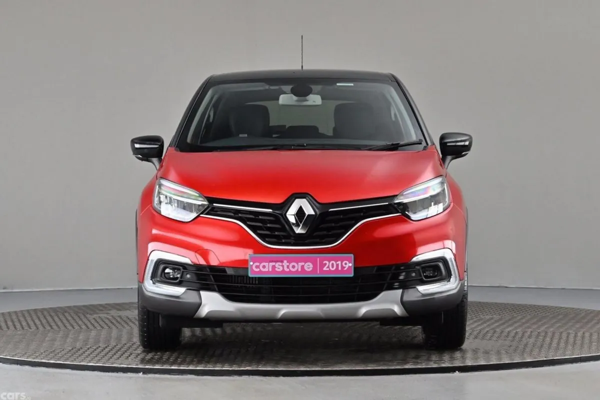 Renault Captur SUV, Diesel, 2019, Red