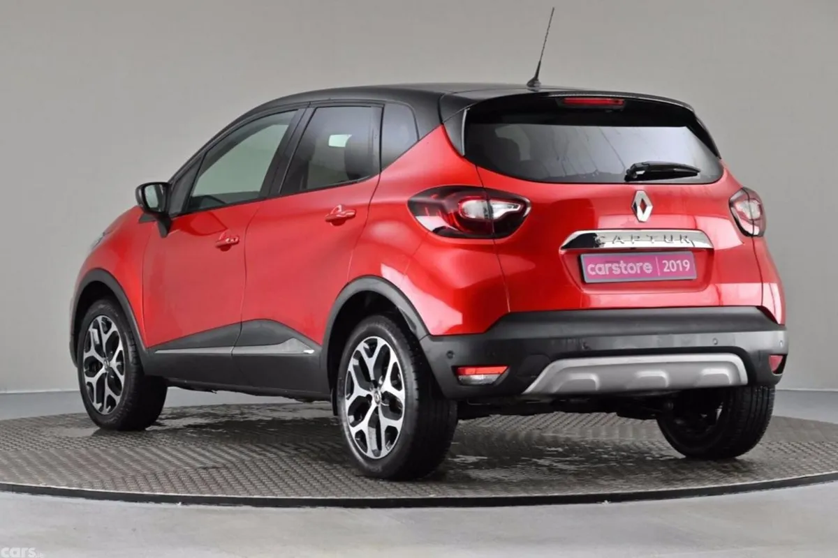 Renault Captur SUV, Diesel, 2019, Red