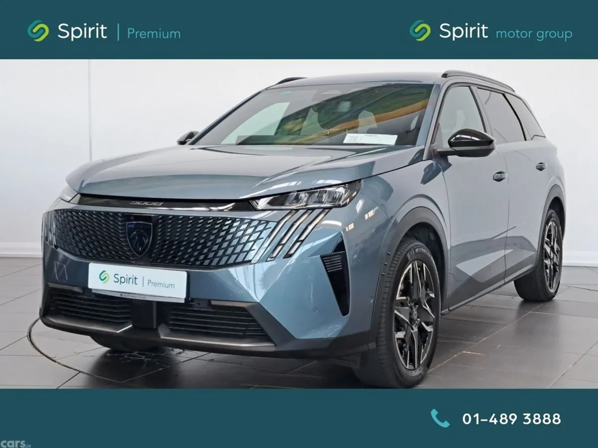 Peugeot 5008 MPV, Petrol Hybrid, 2026, Blue