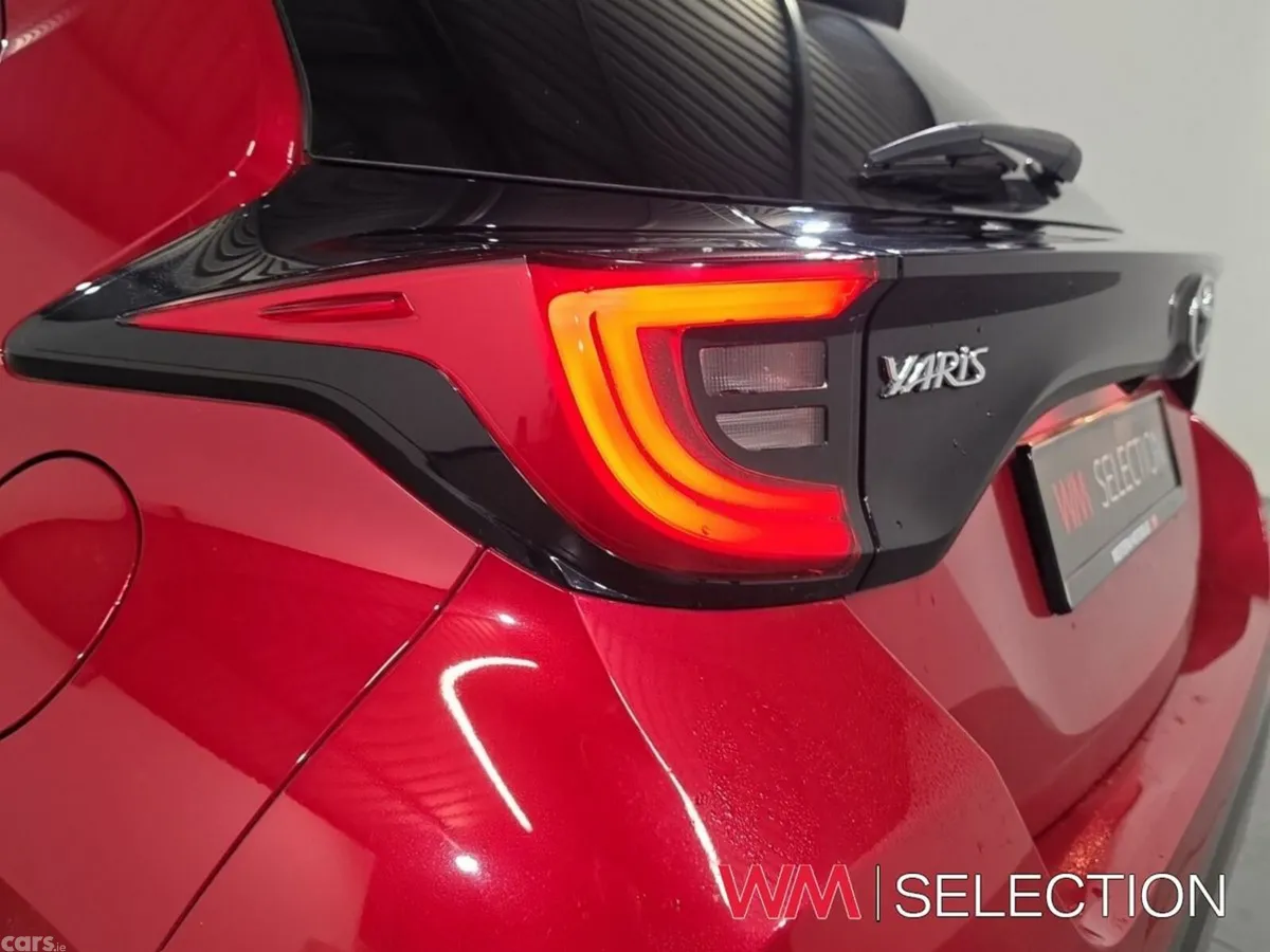 Toyota Yaris Hatchback, Petrol Hybrid, 2023, Red