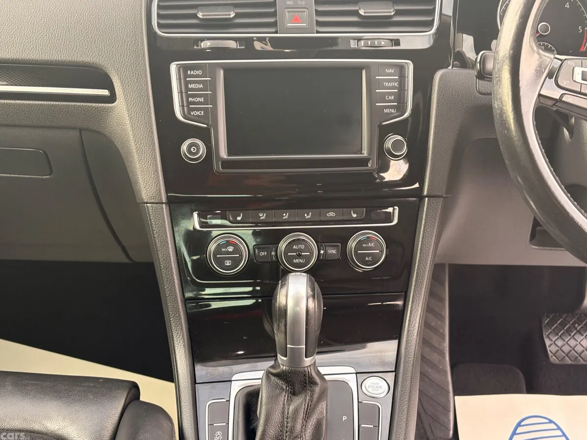 Volkswagen Golf Estate, Diesel, 2017, White