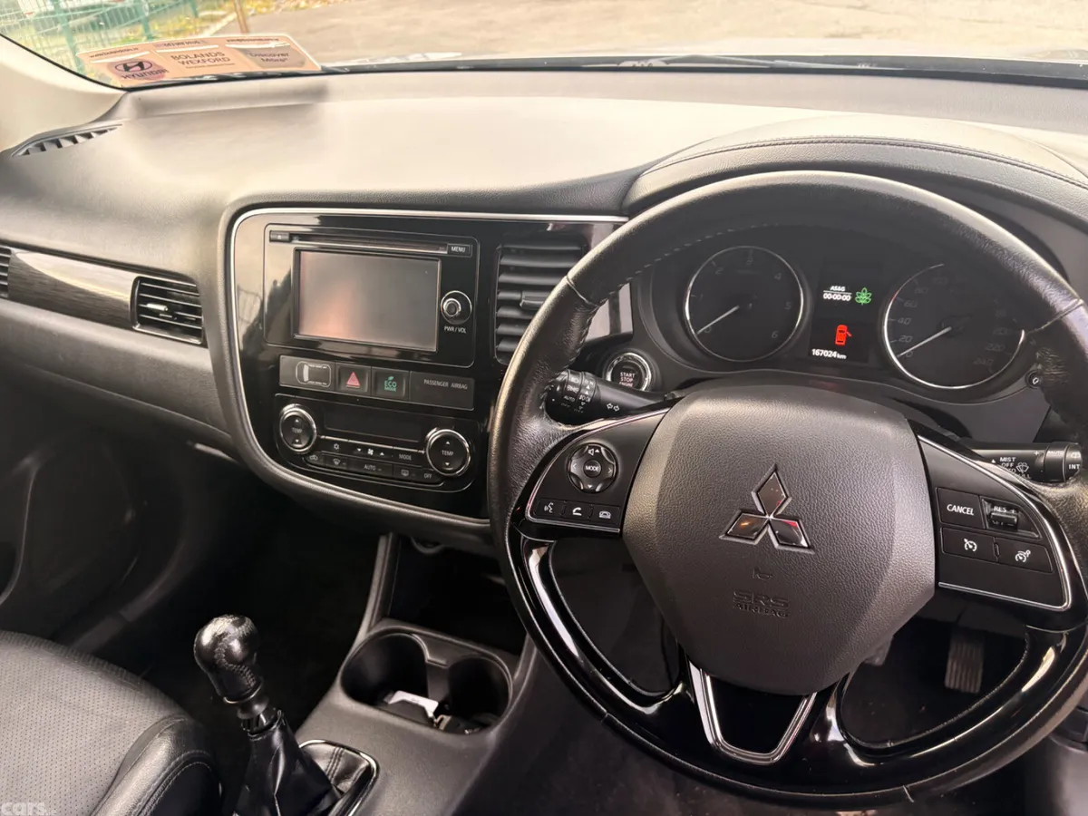 Mitsubishi Outlander SUV, Diesel, 2016, Grey