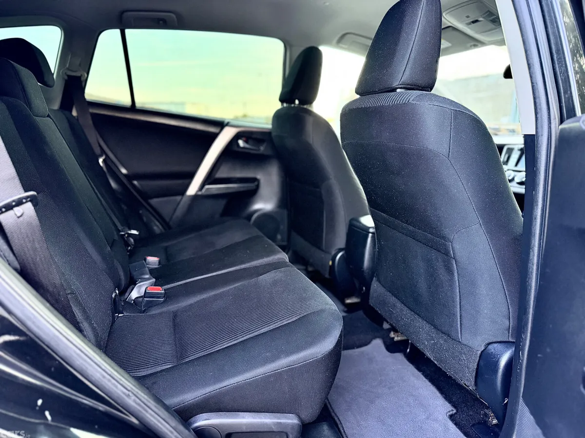 Toyota RAV4 SUV, Diesel, 2017, Black