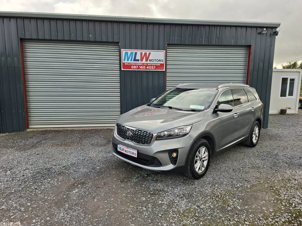 Kia Sorento SUV, Diesel, 2019, Grey