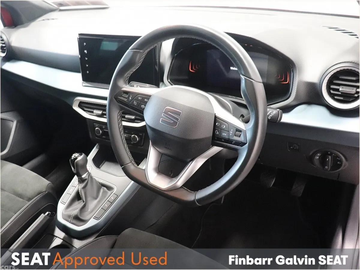 SEAT Arona SUV, Petrol, 2023, Red