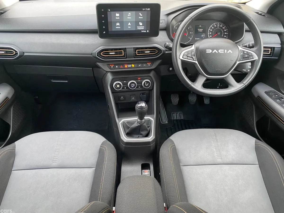 Dacia Jogger MPV, Petrol, 2024, Black