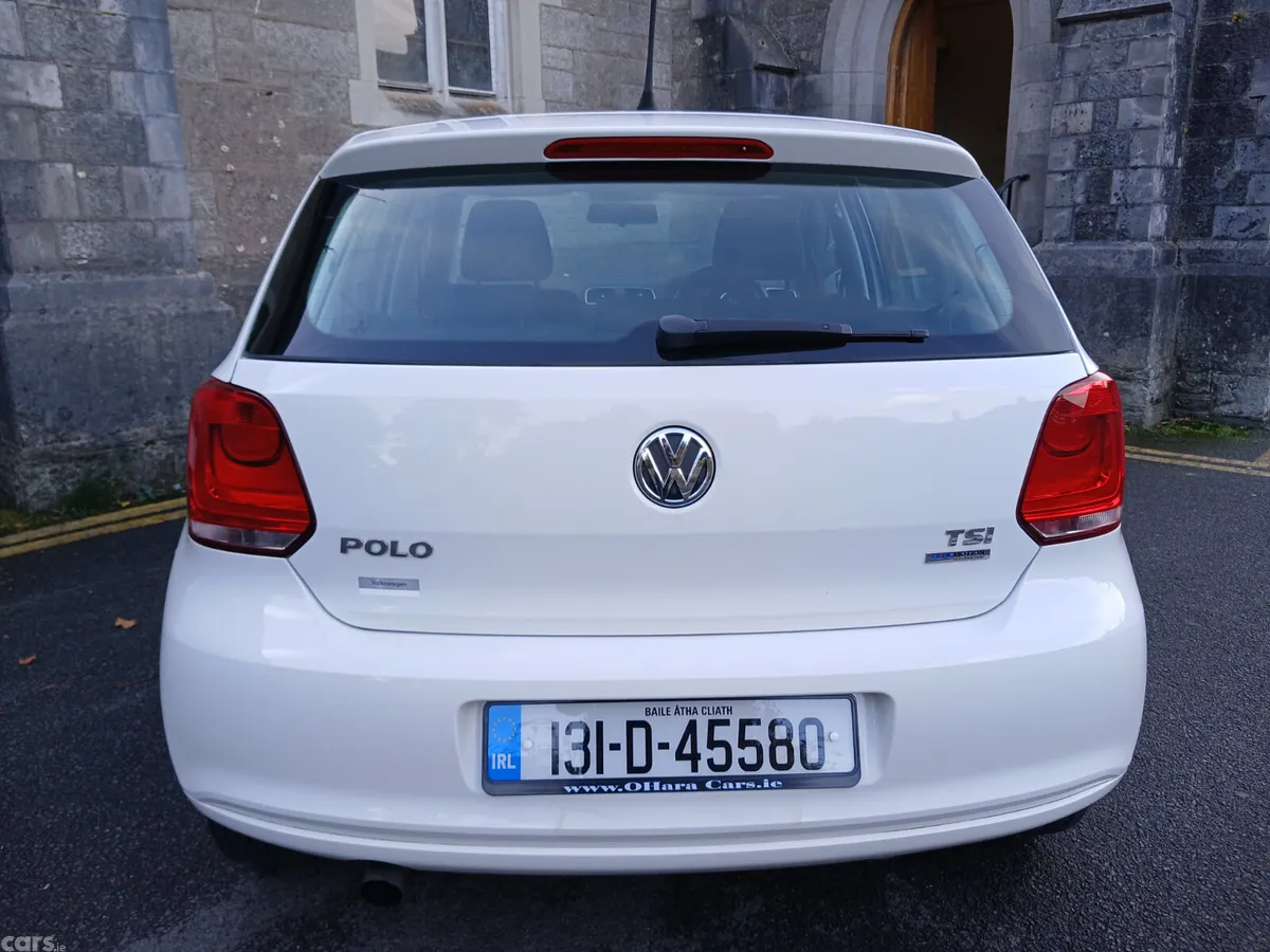 Volkswagen Polo Hatchback, Petrol, 2013, White