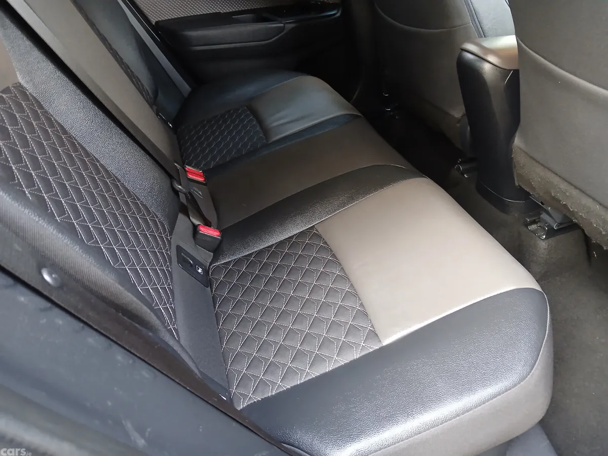 Toyota C-HR Hatchback, Petrol, 2023, Black