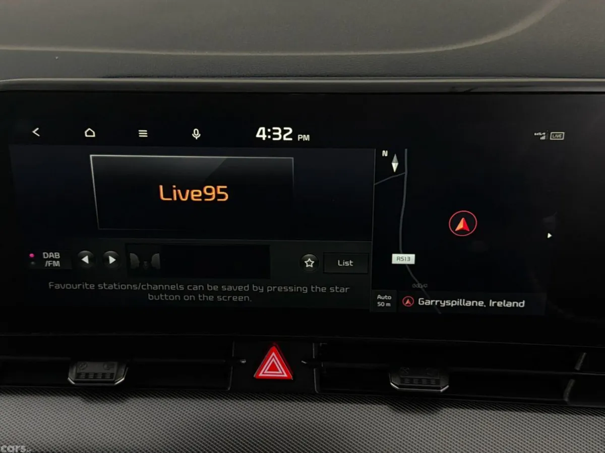 Kia Sportage SUV, Diesel Hybrid, 2023, Red