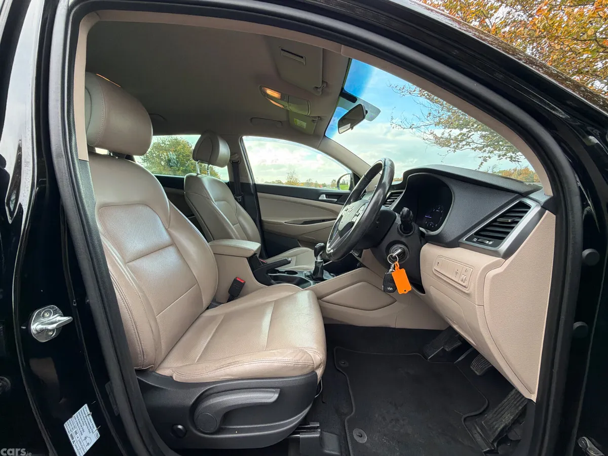 Hyundai Tucson SUV, Diesel, 2018, Black