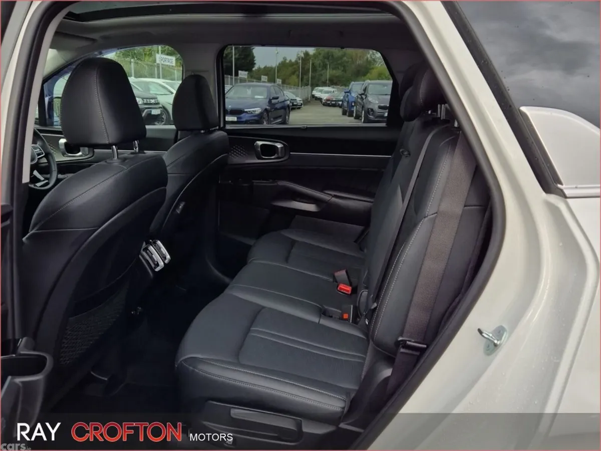 Kia Sorento SUV, Diesel, 2025, White
