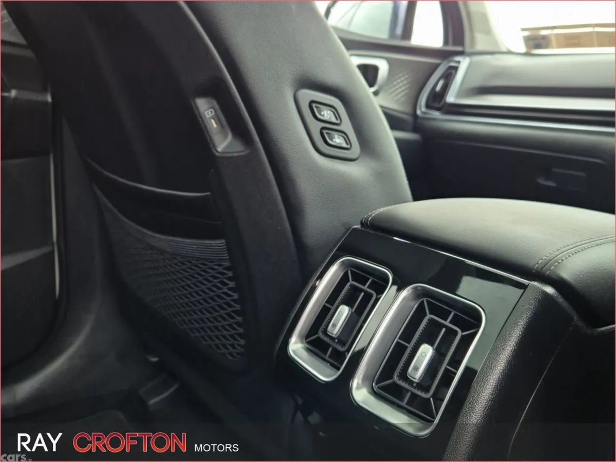 Kia Sorento SUV, Diesel, 2025, White
