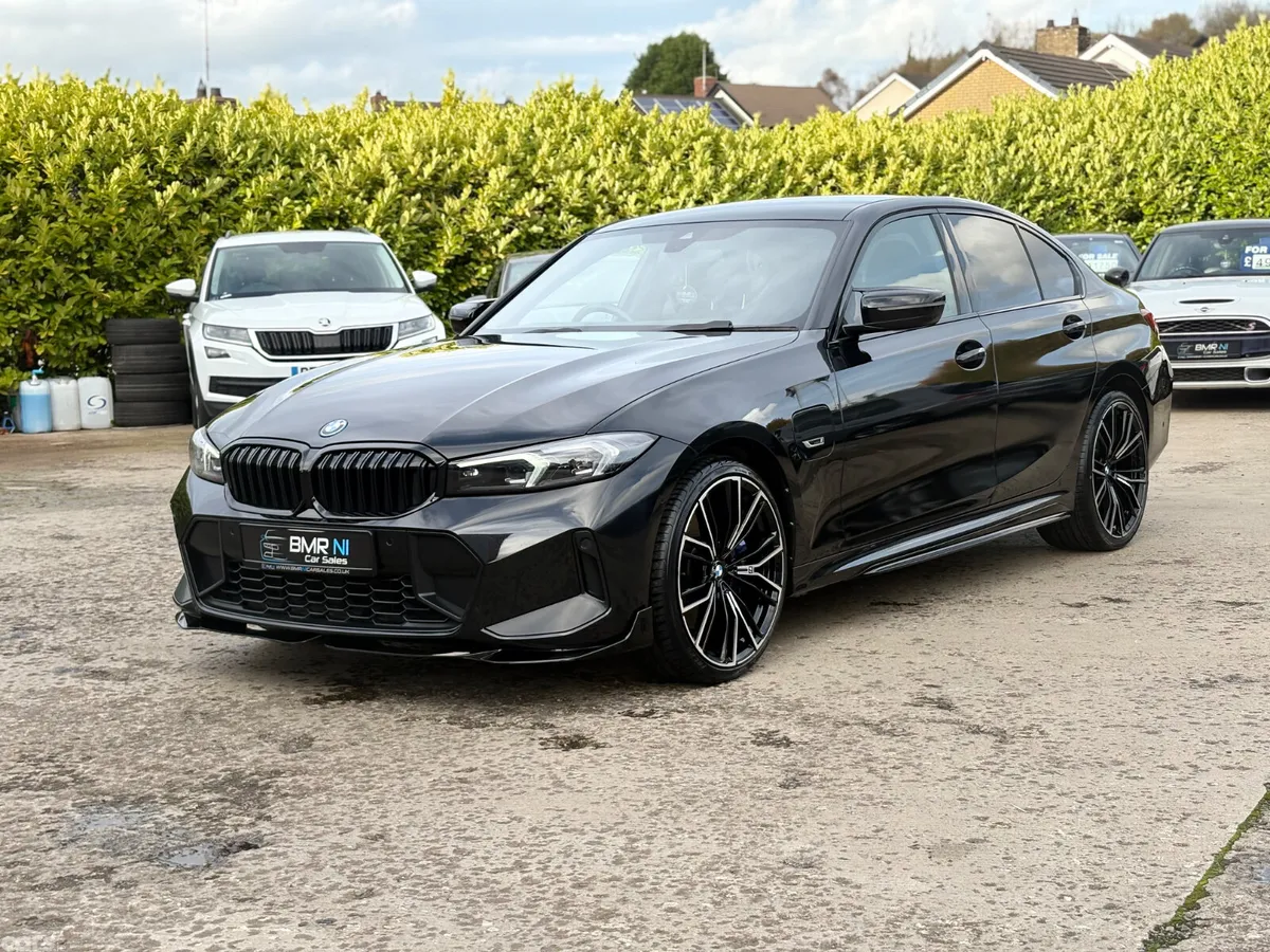 BMW 3-Series Saloon, Petrol Hybrid, 2023, Black