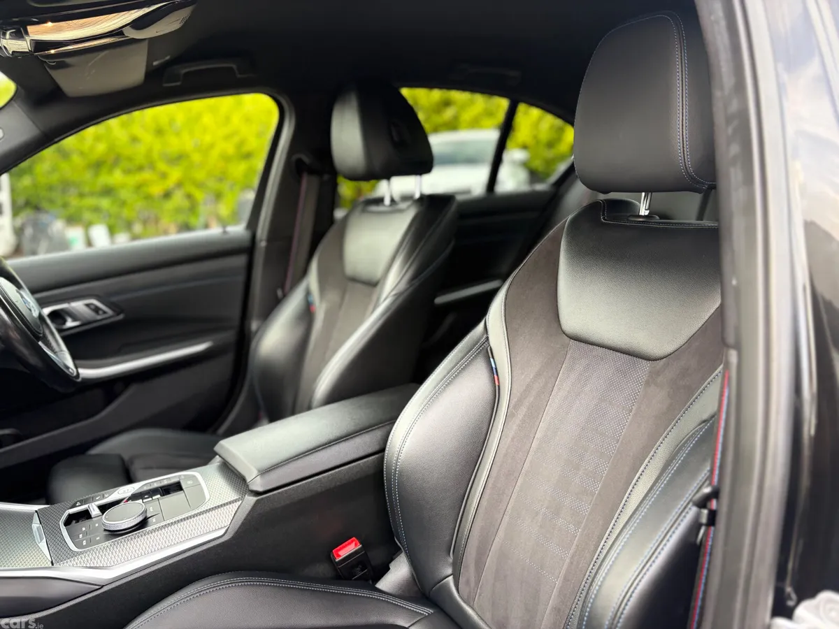 BMW 3-Series Saloon, Petrol Hybrid, 2023, Black