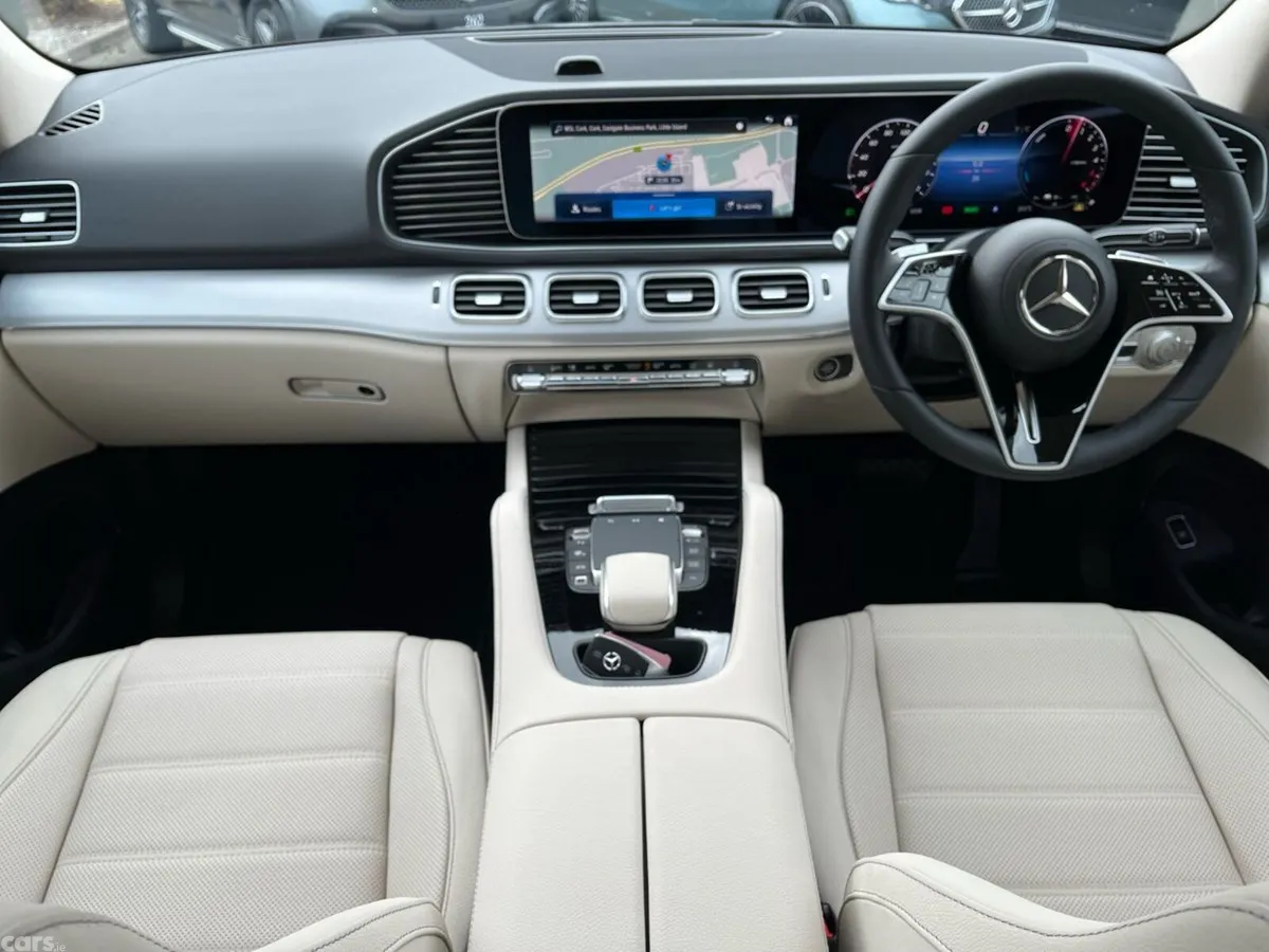 Mercedes-Benz GLE SUV, Diesel Plug-in Hybrid, 2026, Black