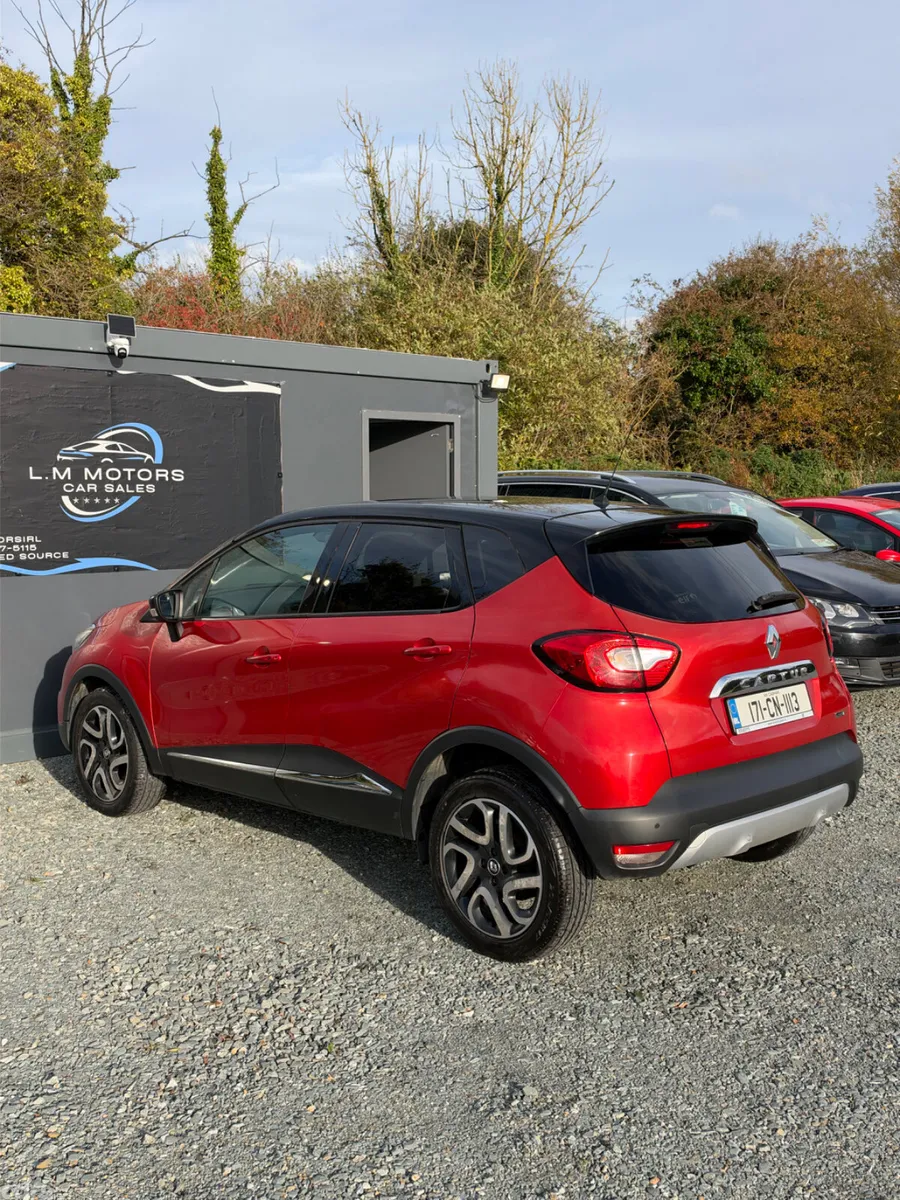 Renault Captur Hatchback, Diesel, 2017, Red