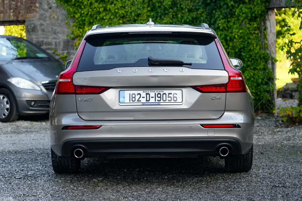 Volvo V60 Estate, Diesel, 2018, Grey