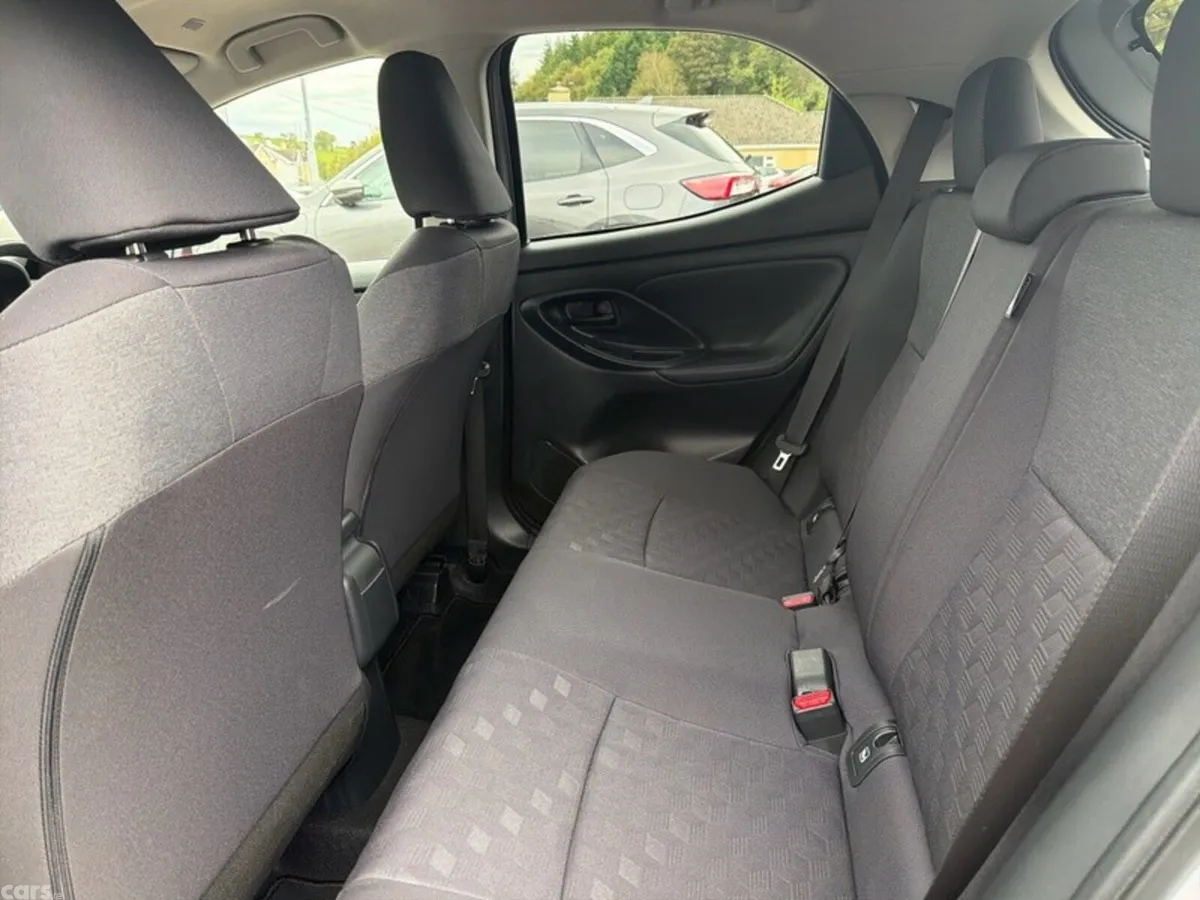 Toyota Yaris Hatchback, Petrol Hybrid, 2026, Grey