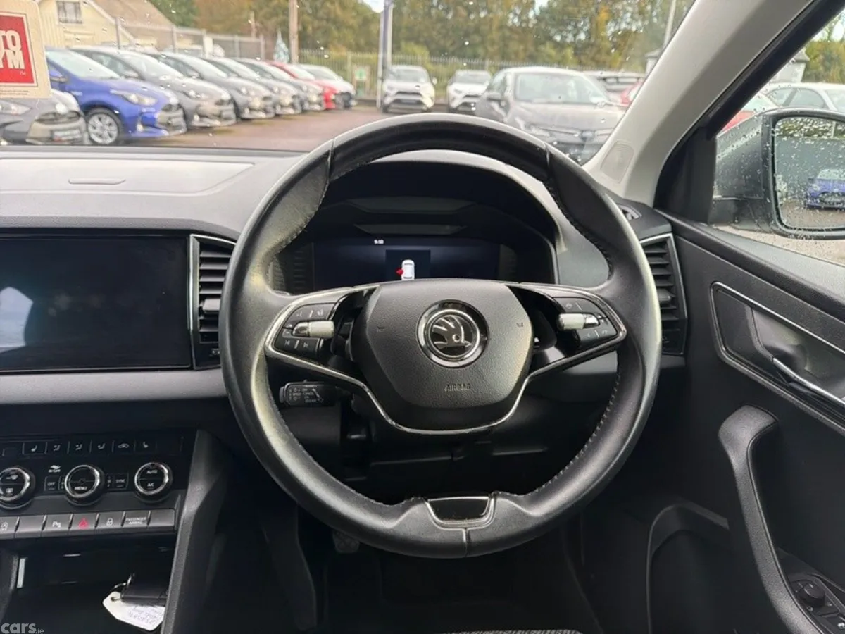 Skoda Karoq Estate, Diesel, 2023, Grey