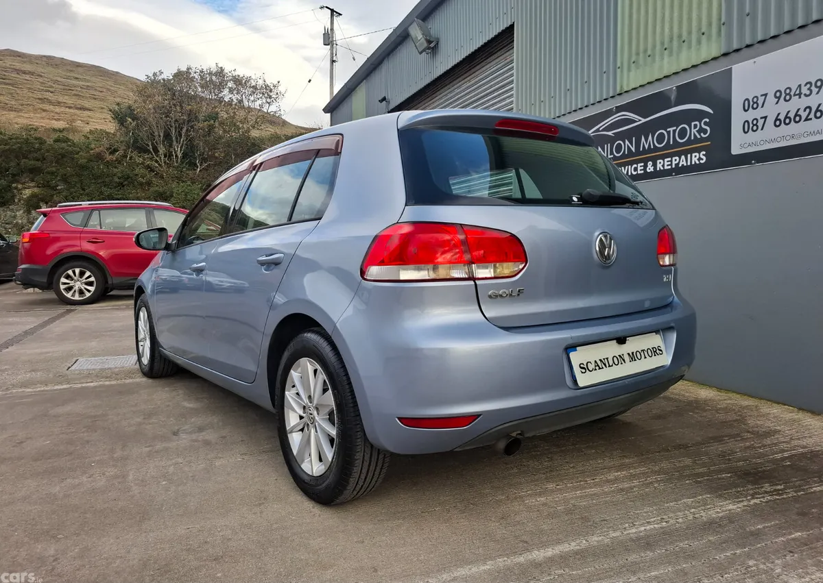 Volkswagen Golf Hatchback, Petrol, 2012, Blue