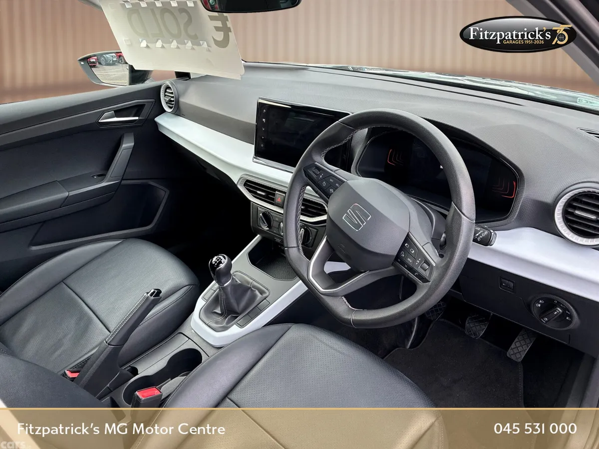 SEAT Arona SUV, Petrol, 2023, Black