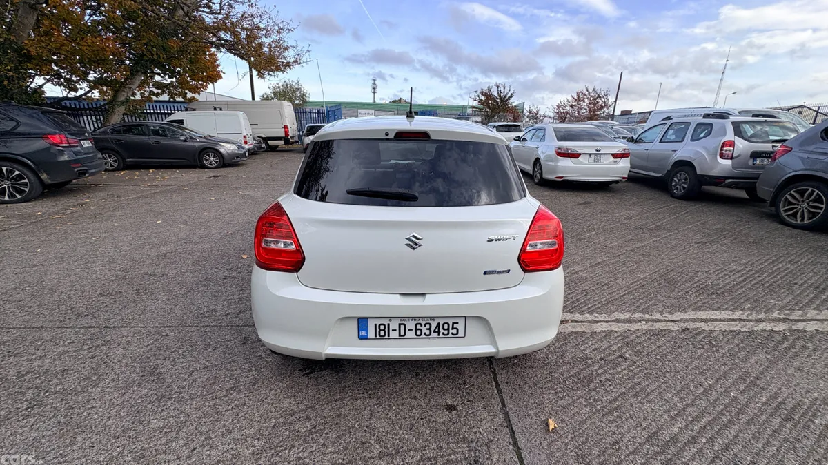 Suzuki Swift Hatchback, Petrol Hybrid, 2018, White