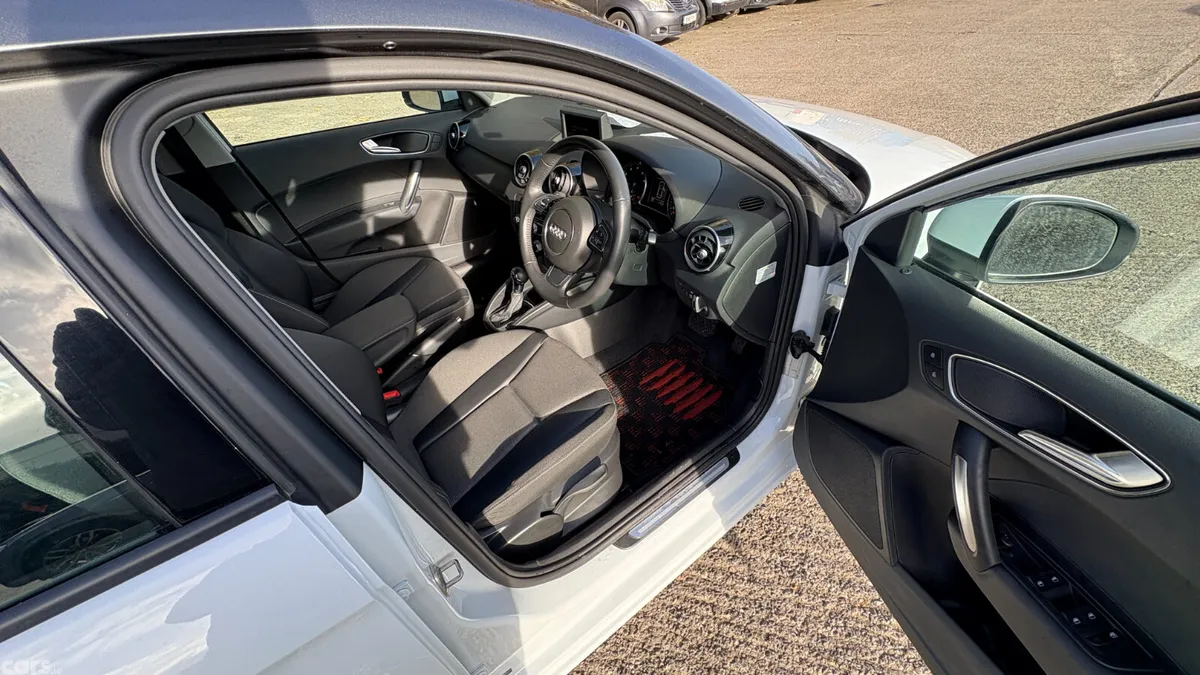Audi A1 Hatchback, Petrol, 2015, White