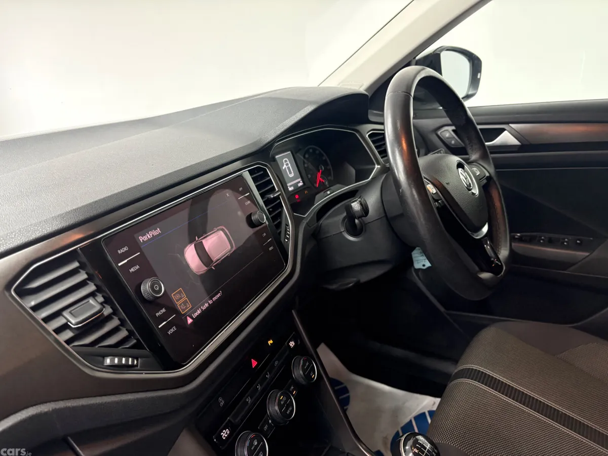 Volkswagen T-Roc SUV, Petrol, 2019, White