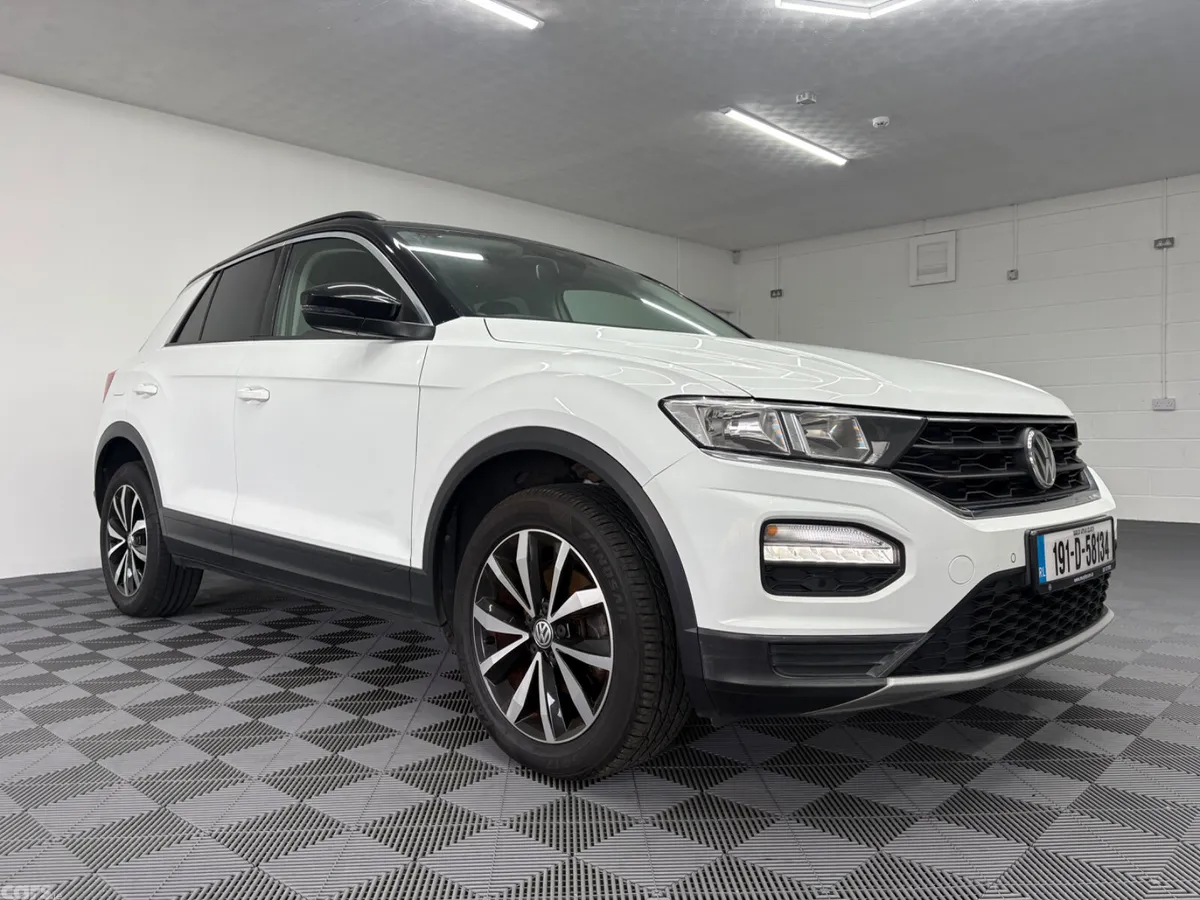 Volkswagen T-Roc SUV, Petrol, 2019, White